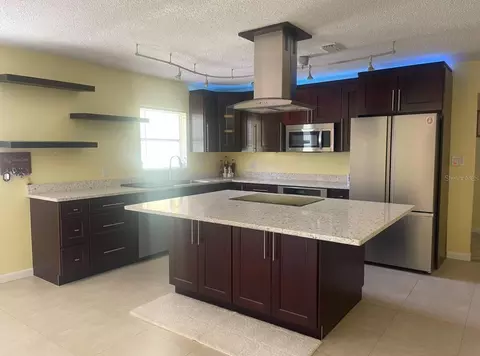 Kitchen - 331 Shore Dr E, Oldsmar, FL 34677 photo 1 of 4