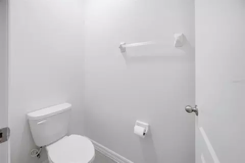 Bath - 5272 11th St E, Bradenton, FL 34203 photo 1 of 4
