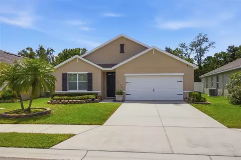 Exterior - 5272 11th St E, Bradenton, FL 34203 photo 3 of 7