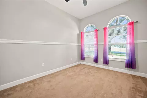 Bedroom - 5517 Greystone Dr, Spring Hill, FL 34609 photo 2 of 5