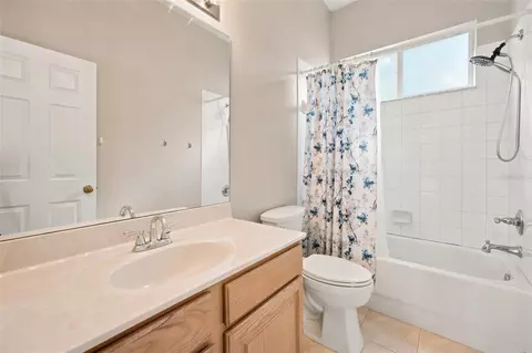 Bath - 5517 Greystone Dr, Spring Hill, FL 34609 photo 5 of 5