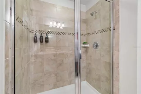Bath - 4741 Chatterton Way, Riverview, FL 33578 photo 4 of 6