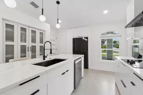 Kitchen - 12041 68th St, Largo, FL 33773 photo 3 of 6