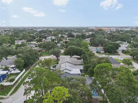View/Area - 12041 68th St, Largo, FL 33773 photo 3 of 9