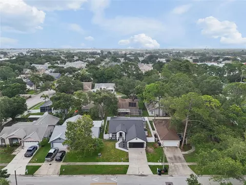 View/Area - 12041 68th St, Largo, FL 33773 photo 2 of 9