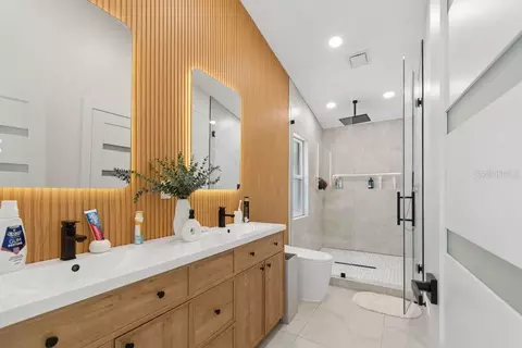 Bath - 12041 68th St, Largo, FL 33773 photo 1 of 7