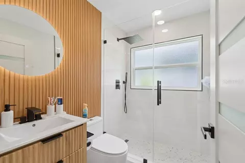 Bath - 12041 68th St, Largo, FL 33773 photo 5 of 7