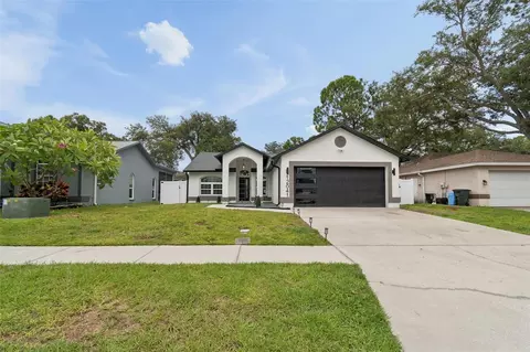 Exterior - 12041 68th St, Largo, FL 33773 photo 2 of 10