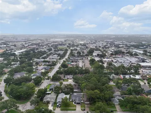 View/Area - 12041 68th St, Largo, FL 33773 photo 7 of 9