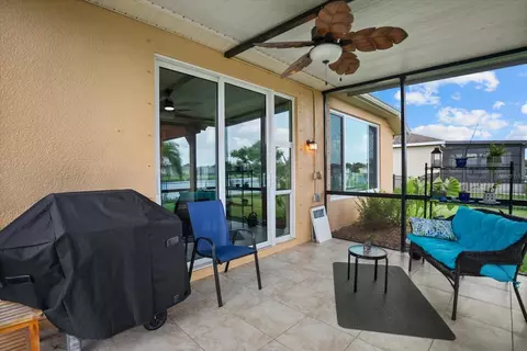 Exterior - 5020 98th Ave E, Parrish, FL 34219 photo 4 of 7