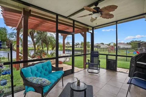 Exterior - 5020 98th Ave E, Parrish, FL 34219 photo 2 of 7