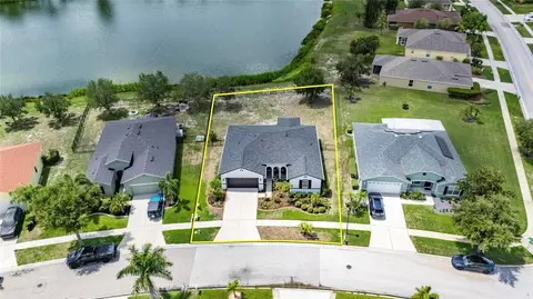 View/Area - 203 Star Shell Dr, Apollo Beach, FL 33572 photo 2 of 19