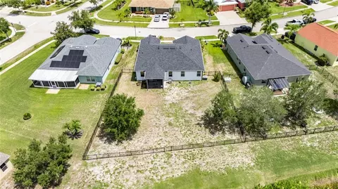 View/Area - 203 Star Shell Dr, Apollo Beach, FL 33572 photo 11 of 19