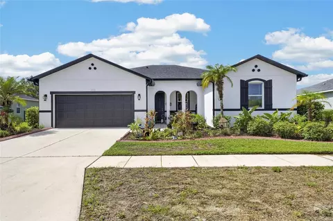 Exterior - 203 Star Shell Dr, Apollo Beach, FL 33572 photo 7 of 16