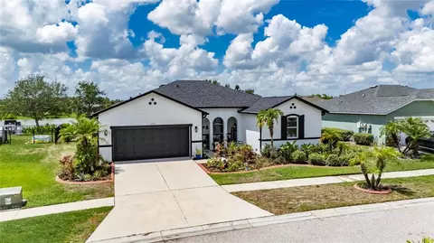 Exterior - 203 Star Shell Dr, Apollo Beach, FL 33572 photo 8 of 16