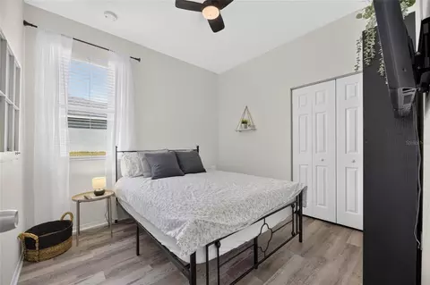 Bedroom - 203 Star Shell Dr, Apollo Beach, FL 33572 photo 5 of 10