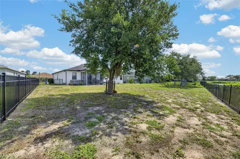 Exterior - 203 Star Shell Dr, Apollo Beach, FL 33572 photo 14 of 16