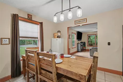 Dining - 490 Pine Woods Rd, Ormond Beach, FL 32174 photo 2 of 2