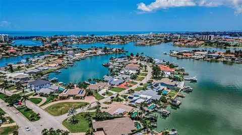 7901 10th Ave S, Saint Petersburg, FL 33707
