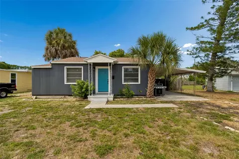 517 Hampton Ave NE, Saint Petersburg, FL 33703