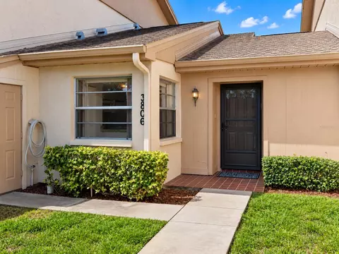 3806 Staysail Ln, Holiday, FL 34691