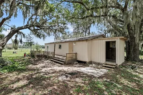 10239 Lyons Ave, Lithia, FL 33547 photo 7