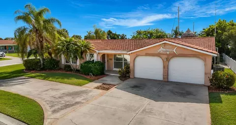 5016 Marlin Dr, New Port Richey, FL 34652