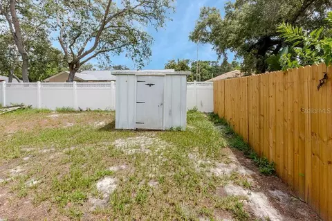 Exterior - 1042 Tryon Cir, Spring Hill, FL 34606 photo 10 of 15
