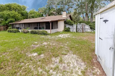 Exterior - 1042 Tryon Cir, Spring Hill, FL 34606 photo 11 of 15