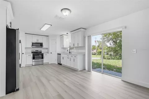 Kitchen - 5292 Denver Ave, Spring Hill, FL 34608 photo 1 of 6
