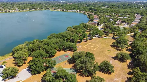 View/Area - 7113 Colony Pointe Dr, Riverview, FL 33578 photo 6 of 6