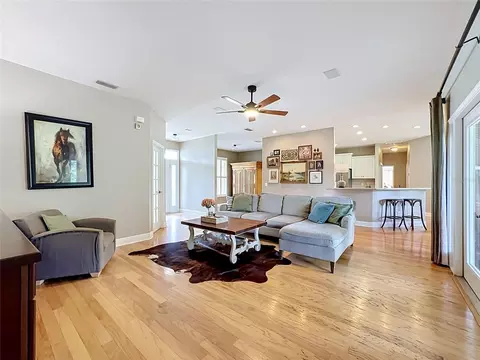 Living - 11319 Tralee Dr, Riverview, FL 33569 photo 3 of 3