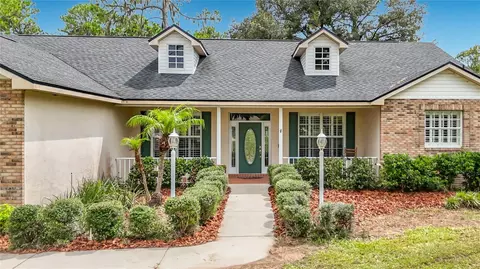Exterior - 11319 Tralee Dr, Riverview, FL 33569 photo 3 of 9