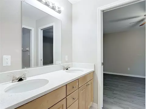 Bath - 3910 Countryside View Ct, Saint Cloud, FL 34772 photo 4 of 7