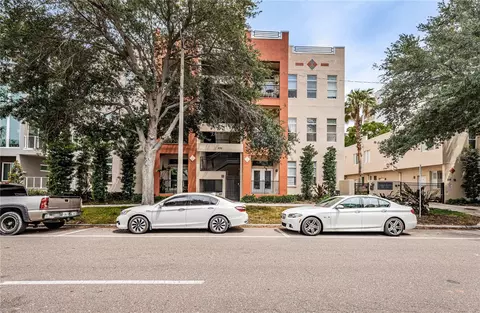 535 4th Ave S #4, Saint Petersburg, FL 33701