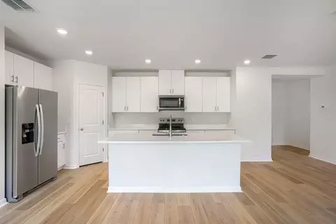 Kitchen - 7705 Satterfield Ter, Parrish, FL 34219 photo 1 of 4