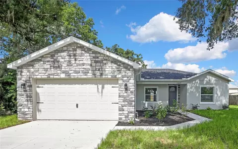 13649 13th St, Dade City, FL 33525