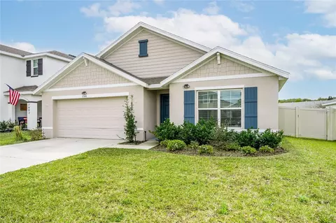 7590 Broad Pointe Dr, Zephyrhills, FL 33540