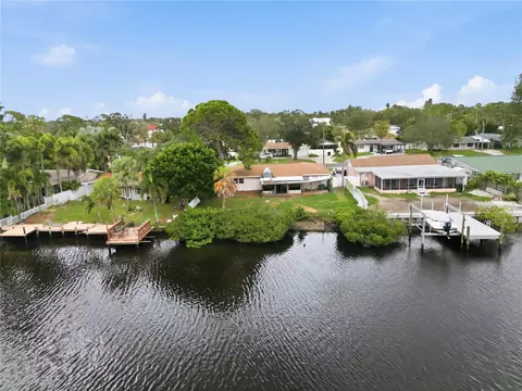 4400 Huntington St NE, Saint Petersburg, FL 33703