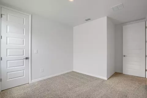 Bedroom - 2332 Citrus Bloom Dr, Bartow, FL 33830 photo 9 of 9