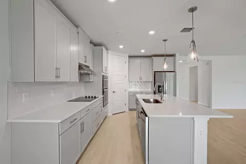 Kitchen - 2332 Citrus Bloom Dr, Bartow, FL 33830 photo 3 of 5