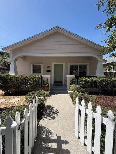 608 9th Ave N, Saint Petersburg, FL 33701