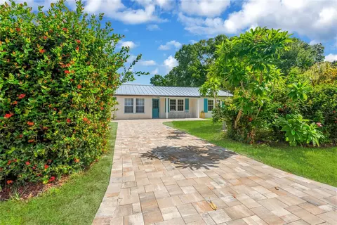 2541 47th Ave N, Saint Petersburg, FL 33714