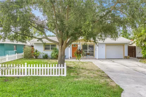 743 41st Ave NE, Saint Petersburg, FL 33703