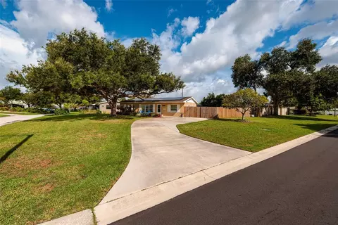 6801 29th Ter N, Saint Petersburg, FL 33710