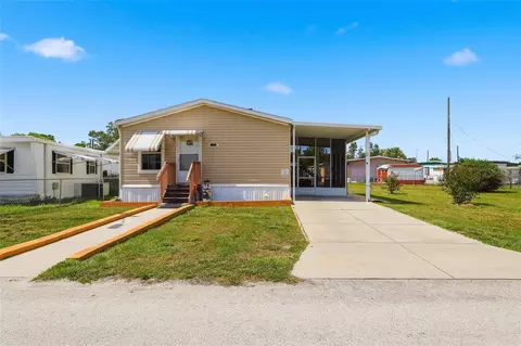 38745 New Jersey Ave, Zephyrhills, FL 33542