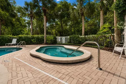 Exterior - 1651 Hammocks Ave, Lutz, FL 33549 photo 9 of 10