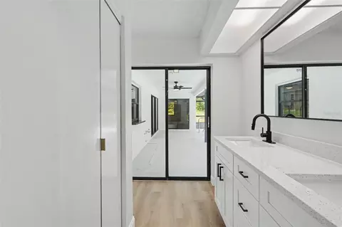 Bath - 6444 Crowley Ct, Spring Hill, FL 34609 photo 3 of 4