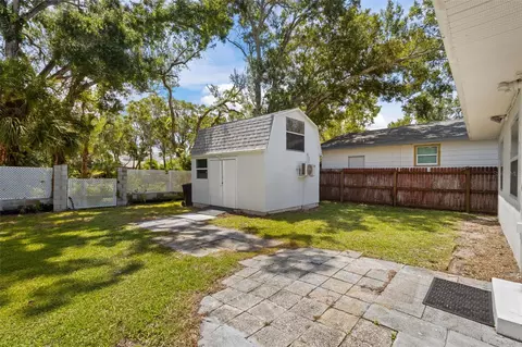 Exterior - 1781 Apache Trl, Clearwater, FL 33755 photo 6 of 6