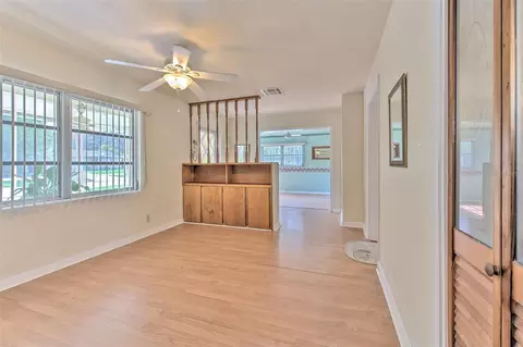 Living - 1675 N Tate Ave, Bartow, FL 33830 photo 6 of 7